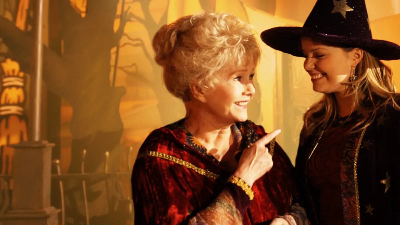 Halloweentown High - Libri e magia