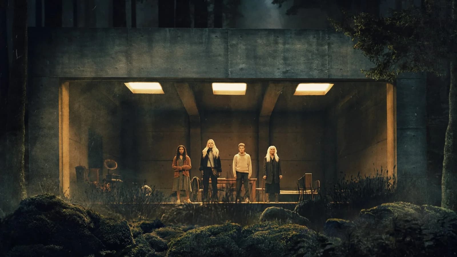 The Watchers - Loro ti guardano